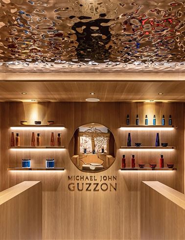 Michael John Guzzon美发会所