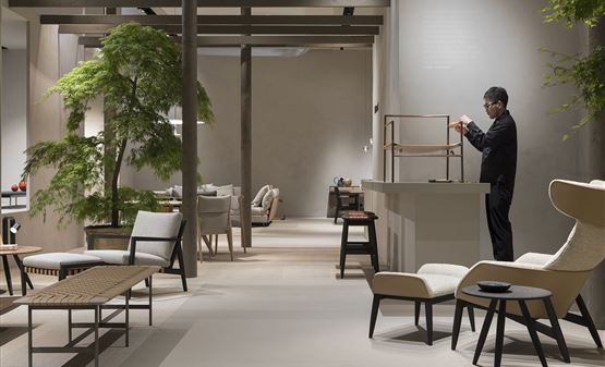 Ritzwell 展位